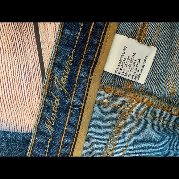 Mudd cropped jeans - size 0 - Picture 7 of 7